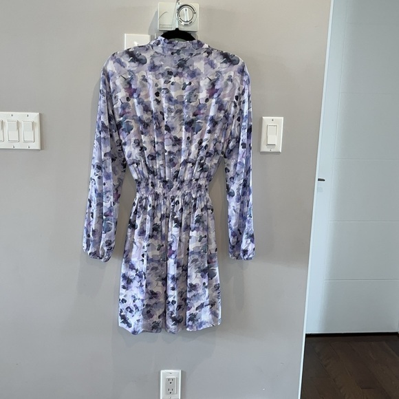 Bella Dahl Elastic Waist Tunic Dress- Lilac Floret - Picture 7 of 9